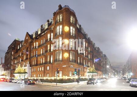 Claridge's Hotel: Lusso a 5 stelle nel cuore di Mayfair Foto Stock