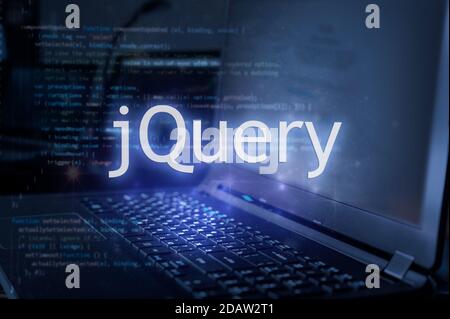 Iscrizione jQuery su laptop e sfondo di codice. Imparare linguaggio di programmazione jQuery, corsi di computer, formazione. Foto Stock