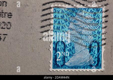 Royal Mail timbro di seconda classe Foto Stock