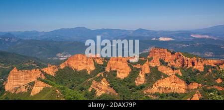 Las Medulas, antiche miniere d'oro romane a Leon, Castilla y Leon. Spagna. Fotografia panoramica Foto Stock