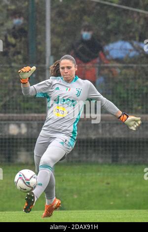 San Gimignano (Fi, Italia. san gimignano (fi), Italia, stadio Santa Lucia, 14 Nov 2020, Laura Giuliani (Juventus) durante Florentia San Gimignano vs Juventus FC - Calcio italiano Serie A Femminile match - Credit: LM/Fabio Fagiolini Credit: Fabio Fagiolini/LPS/ZUMA Wire/Alamy Live News 2020 Foto Stock