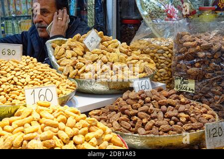 Il bazar di Chandni Chowk, uno dei più antichi mercati di Old Delhi, in India Foto Stock