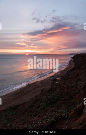 Tramonto a Brighstone Bay, Isola di Wight Foto Stock