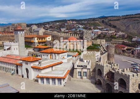 AKHALTSIKHE GEORGIA 04 27 2015 il castello di Rabati è una fortezza di Akhaltsikhe, Georgia. Originariamente fondata nel IX secolo come il Castello di Lomisa Foto Stock