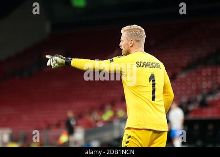 Copenaghen, Danimarca. 15 novembre 2020. Kasper Schmeichel (1) della Danimarca visto durante la partita della Lega delle Nazioni tra Danimarca e Islanda il giorno 5 del gruppo B a Parken, Copenaghen. (Photo Credit: Gonzales Photo/Alamy Live News Foto Stock