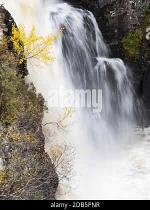 Cascate di Kirkaig vicino a Lochinver, North West Highlands, Scozia, autunno Foto Stock