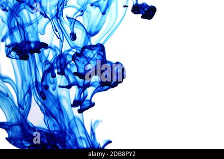 Goccia colorante alimentare in acqua Abstract Texture Foto Stock