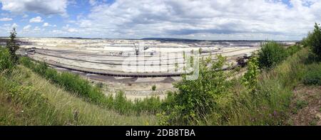 Braunkohletagebau Inden im Rheinischen Braunkohlerevier, Nordrhein-Westfalen, Deutschland Foto Stock