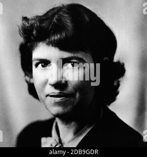1935 ca, USA: La famosa antropologa culturale femminile MARGARET MEAD ( 1901 - 1978 ). Fotografo sconosciuto . - STORIA - foto storiche - ritratto - ritratto - ANTROPOLOGIA CULTURALE - ANTROPOLOGA - ANTROPOLOGIA - SCIENZA - SCIENZA ---- Archivio GBB Foto Stock