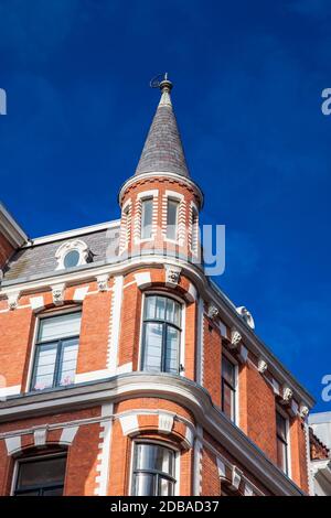 Bellissimo edificio presso il vecchio quartiere Cetral in Amsterdam Foto Stock