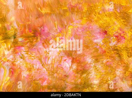 sfondo di carta colorato da vernici acriliche gialle, marroni e rosa Foto Stock