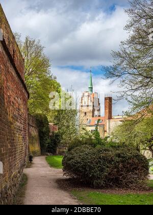 Edifici storici della città di Rostock, Germania. Foto Stock