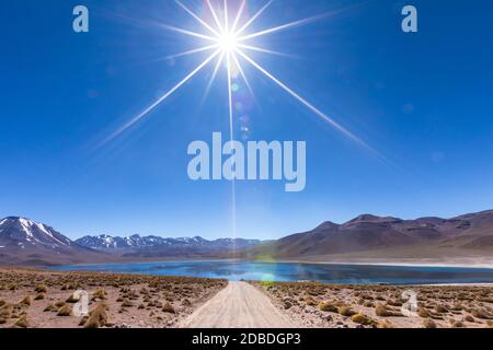 Lagunas Altiplanicas, Miscanti y Miniques, splendida vista sul deserto di Atacama. Cile, Sud America. Foto Stock