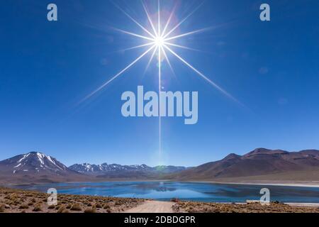 Lagunas Altiplanicas, Miscanti y Miniques, splendida vista sul deserto di Atacama. Cile, Sud America. Foto Stock