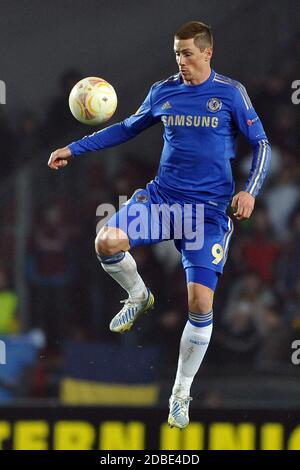 Praga, Repubblica Ceca. 14 Feb 2013. Europa League play off match 2012-2013, AC Sparta Praha contro Chelsea FC, 0:1, 14 febbraio 2013, Praga, Repubblica Ceca. Fernando Torres del Chelsea FC. *** Local Caption Credit: Slavek Ruta/ZUMA Wire/Alamy Live News Foto Stock