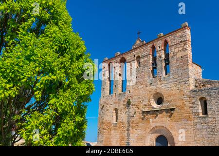 Chiesa di Sant Esteve, borgo medievale di Peratallada, Sito di interesse storico-artistico, comune di Forallac, Baix Emporda, Costa Brava, Emporda Foto Stock