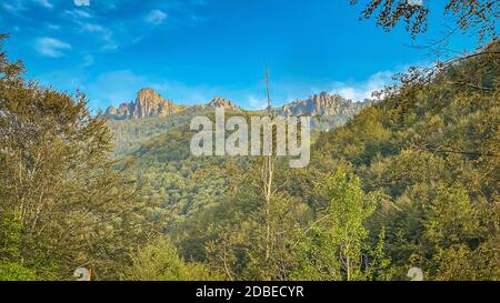 Babin Zub picco su Stara planina si trova in un altitudine di 1758 metri Foto Stock