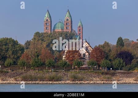 Geografia / viaggio, Germania, Renania-Palatinato, Speyer, minster a Speyer con Reno, Metropolitan , Additional-Rights-Clearance-Info-Not-Available Foto Stock