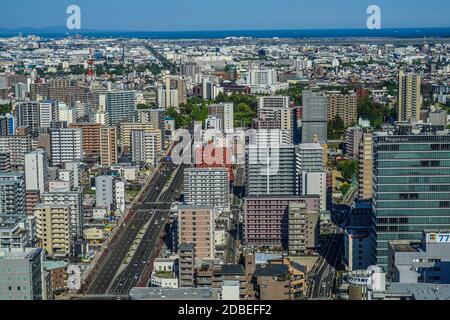 Lo skyline della città di Sendai con il bel tempo. Luogo di tiro: Sendai, Prefettura di Miyagi Foto Stock