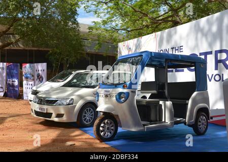 AUROVILLE, INDIA - 05 giugno 2018: Indian Electric Vehicles Foto Stock