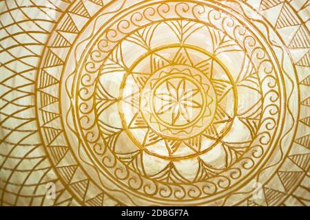 Modello di ceramica di mandala ciotola, modello autentico dalla Bielorussia primo piano Foto Stock