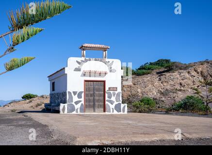 Isola la Gomera - vista frontale della cappella Ermita de Coromoto Foto Stock