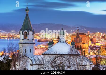 Hakodate, Giappone chiesa ortodossa e il paesaggio urbano. Foto Stock