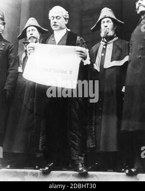 Nel gennaio 1910, il colonnello Kear legge la proclamazione reale che ha ordinato lo scioglimento del parlamento e nuove elezioni. Foto Stock