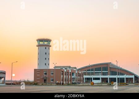Aeroporto Buddha di Gautam a Bhairahawa, Nepal. Il terminal internazionale dovrebbe funzionare a partire dalla metà del 2021. Foto Stock