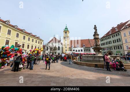 Vecchio municipio, Hlavné námestie , Piazza principale, Città Vecchia, Bratislava, Slovacchia Foto Stock