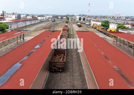 Questa stazione ferroviaria messicana non è più in uso Foto Stock