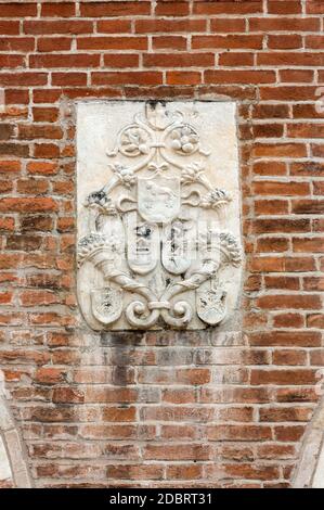 Stemma sulla parete della Domus Mercatorum di Verona. Italia Foto Stock