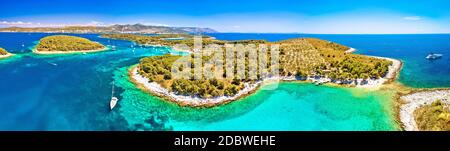 Pakleni otoci destinazione nautica arcipelago vista panoramica aerea, isola di Marinkovac. Hvar, Dalmazia regione della Croazia Foto Stock