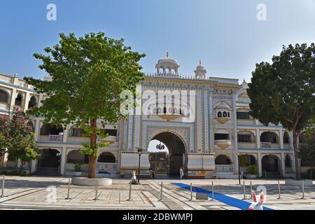 Vista del cancello d'ingresso-6, Takhat Sachkhand Shri Hazur Abchalnagar Sahib, Gurudwara principale di Nandered e uno dei cinque alti seggi di autorità del si Foto Stock