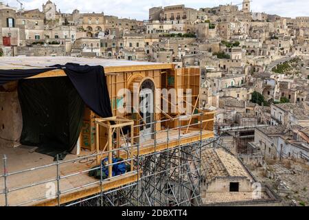 Matera, Italia - 15 settembre 2019: Appartamento obbligazionario dal film 'No Time to Die' a Sassi, Matera, Italia. Hotel immaginario nella Piazzetta Pascoli Foto Stock