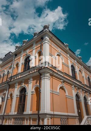 Dettagli architettonici del Manuc bei Mansion. Palazzo Manuc Bey, complesso architettonico, culturale e storico con museo, cantina e altri edifici lo Foto Stock