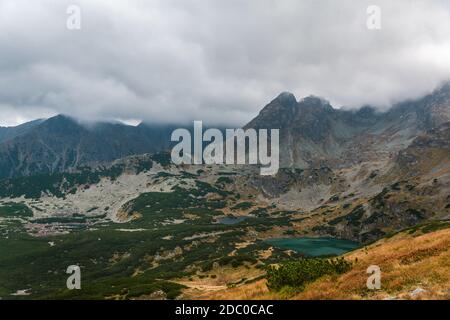 Splendida vista da kasprowy wierch sui monti tatra Foto Stock