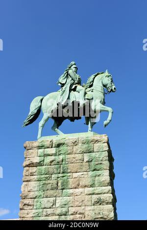 Statua equestre di Guglielmo i sul ponte Hohenzollern a Colonia-Deutz Foto Stock