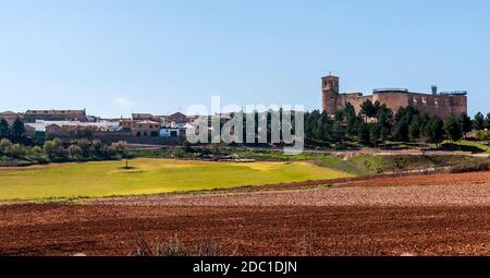 Castillo de Garcimuñoz. Provincia di Cuenca. Castilla la Mancha. España. Foto Stock