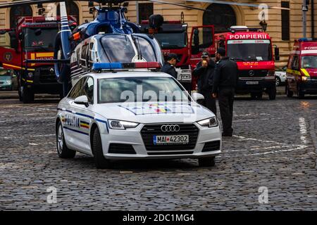 Moderna macchina di polizia Audi, polizia rumena (Politia Rutiera) in un intervento speciale a Bucarest, Romania, 2020. Foto Stock