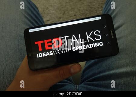 KONSKIE, POLONIA - 29 giugno 2019: Logo Ted Talks visualizzato sul telefono cellulare Foto Stock
