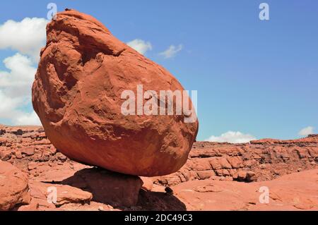 Balanced Rock vicino a Potash Road Foto Stock
