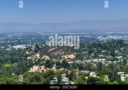 Vista dalla cima di Mulholland Drive, Los Angeles, California Foto Stock