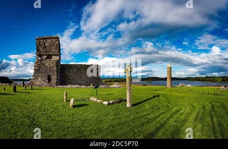 Sito monastico dell'isola di Devenish, Enniskillen, Co. Fermanagh, Irlanda del Nord Foto Stock