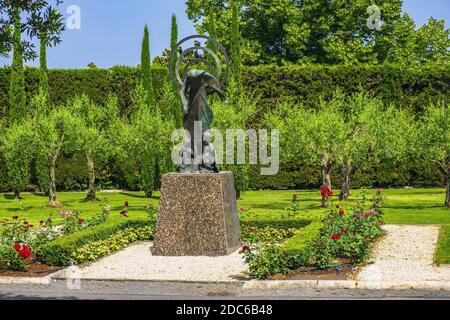 Roma, Città del Vaticano / Italia - 2019/06/15: Sezione Giardino Americano dei Giardini Vaticani nello Stato della Città del Vaticano Foto Stock