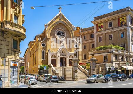 Roma, Italia - 2019/06/16: Chiesa di Sant'Alfonso Liguori - Chiesa di Sant'Alfonso di Liguori all'Esquilino - in Via Merulana sul colle Esquilino i. Foto Stock