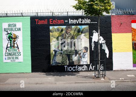 Impressionen: International Wall Belfast, Nordirland/Irlanda del Nord. Foto Stock