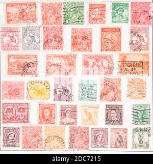Antwerpen, Belgio - 17 novembre 2020: Un francobollo stampato da Australian Post, presenta vari francobolli dall'Australia Foto Stock