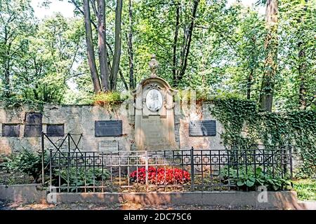 Weimar, antico cimitero: Tomba di Charlotte von Stein, amico di Goethe; Weimar, alter Friedhof: Grab von Charliotte contro Stein Foto Stock