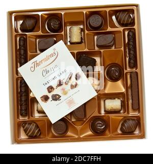 Open Box di cioccolatini Thorntons Classic Foto Stock